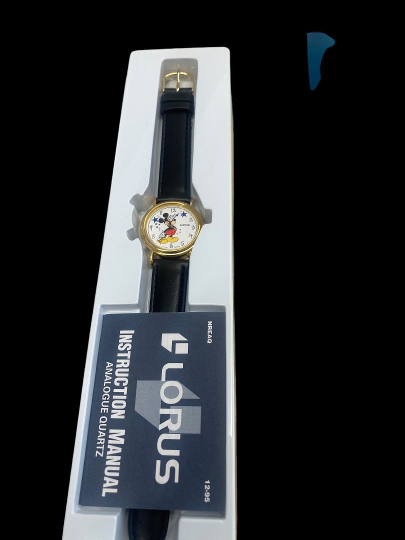 VINTAGE Avon Lorus Mickey Mouse Watch Needs Battery