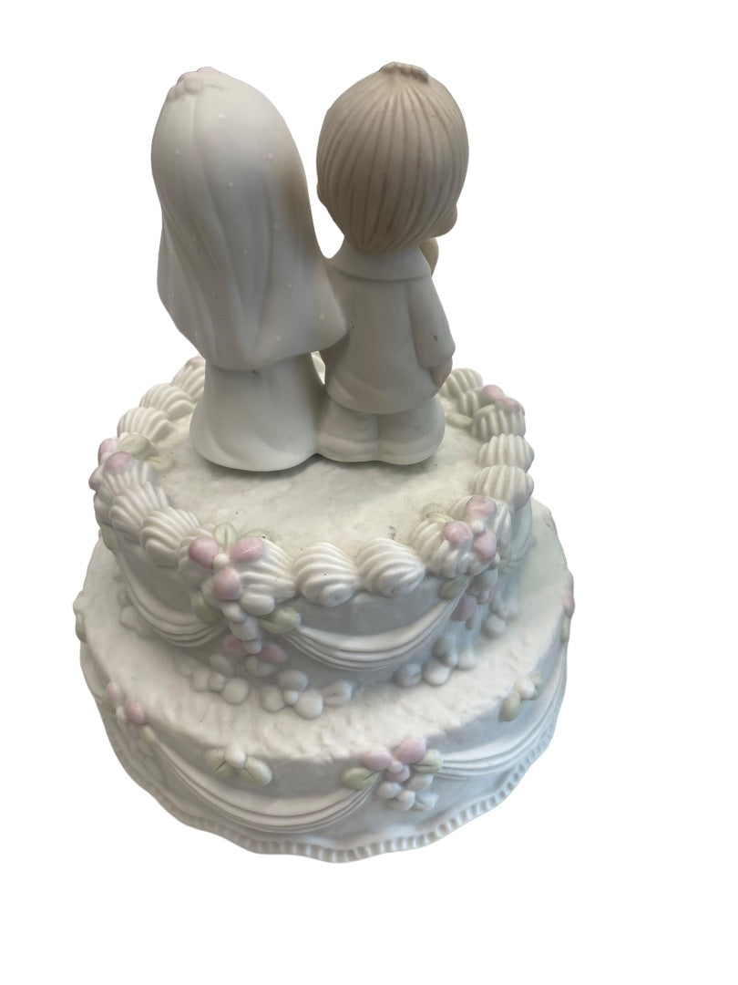 Precious Moments "The Lord Bless You And Keep You" Music Box 1981 Jonathan &David