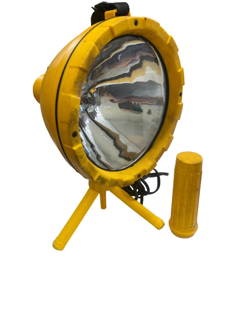 Sunspot Tripod Spotlight Plug into Auto