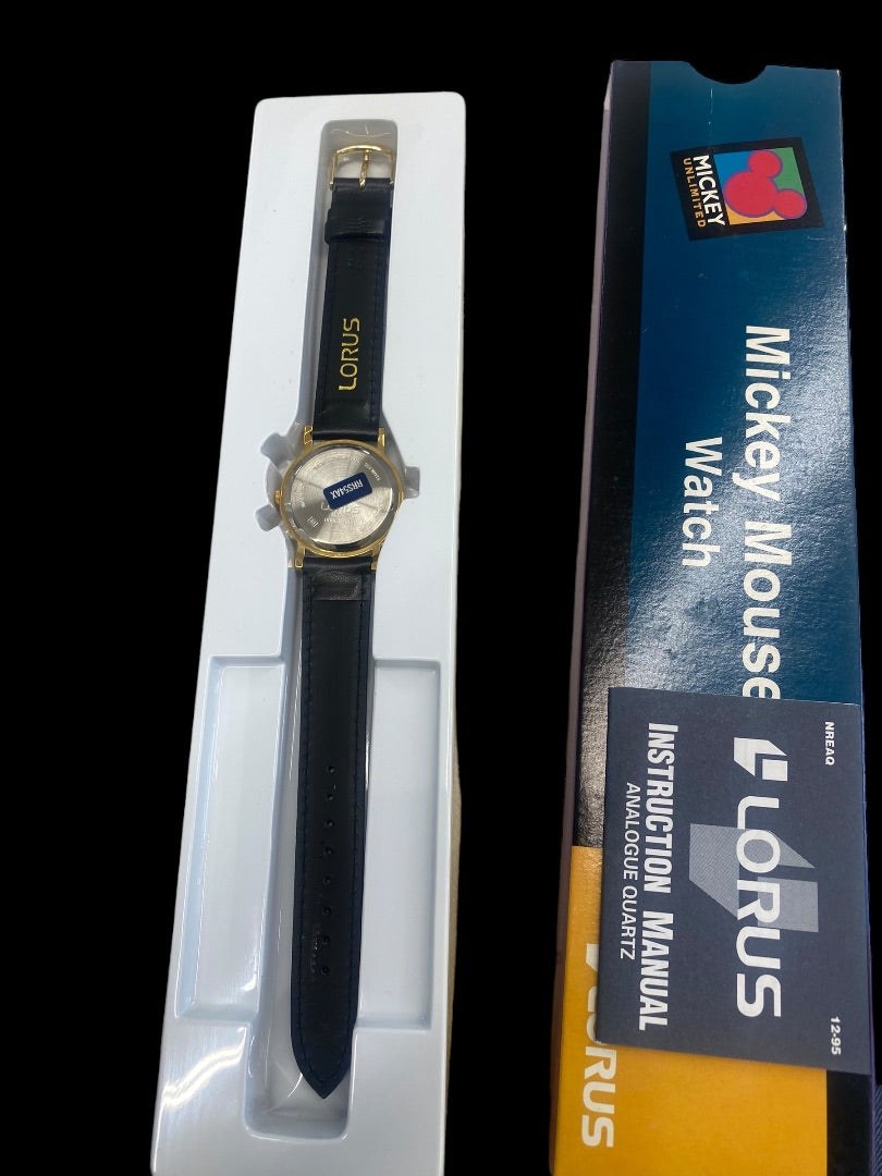 VINTAGE Avon Lorus Mickey Mouse Watch Needs Battery