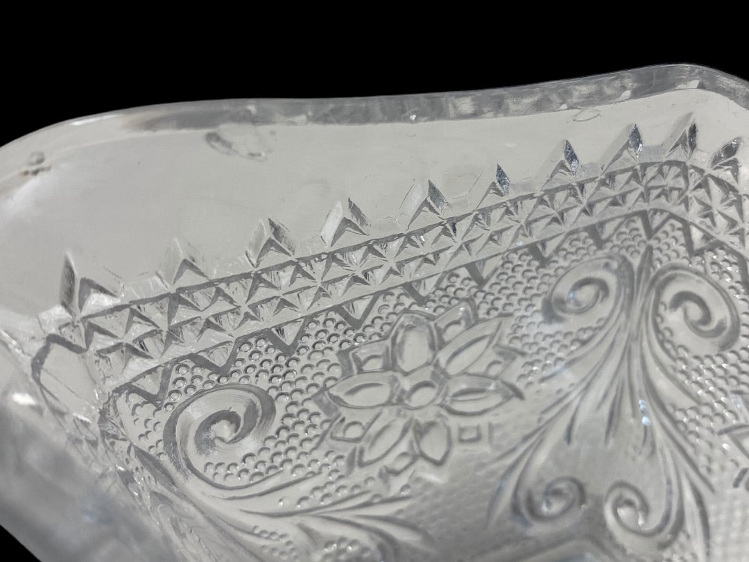 Crystal Clear Indiana Glass Cream & Sugar, 7"x5"x3.25"