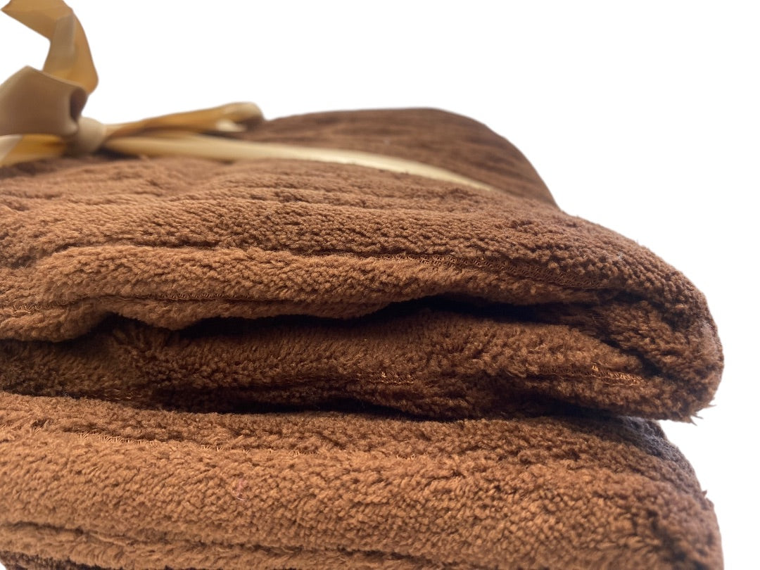 Brown Ribbed Throw Blanket