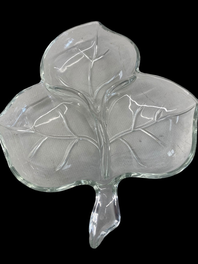 Vintage Clear Glass Leaf Candy Nut Dish Plate
