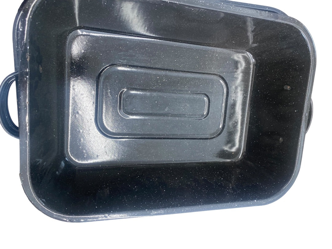 Vintage 16 in Rectangle Roaster Black Specked Enamel with Lid