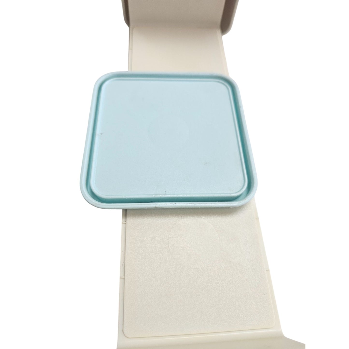 Tupperware Cracker Cheese Keeper Tall Square White Blue