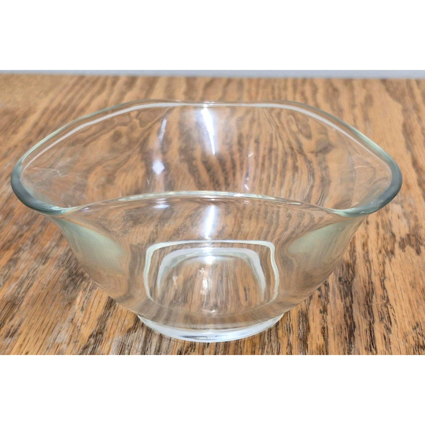 Vintage Wavy Triangle Bowl