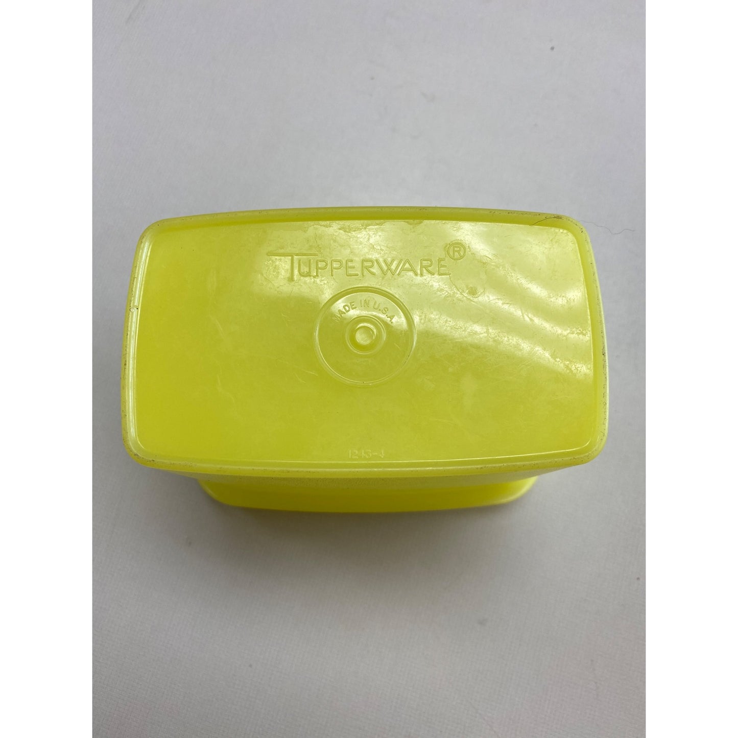 Tupperware Yellow Rectangle Storage Container 1244-3