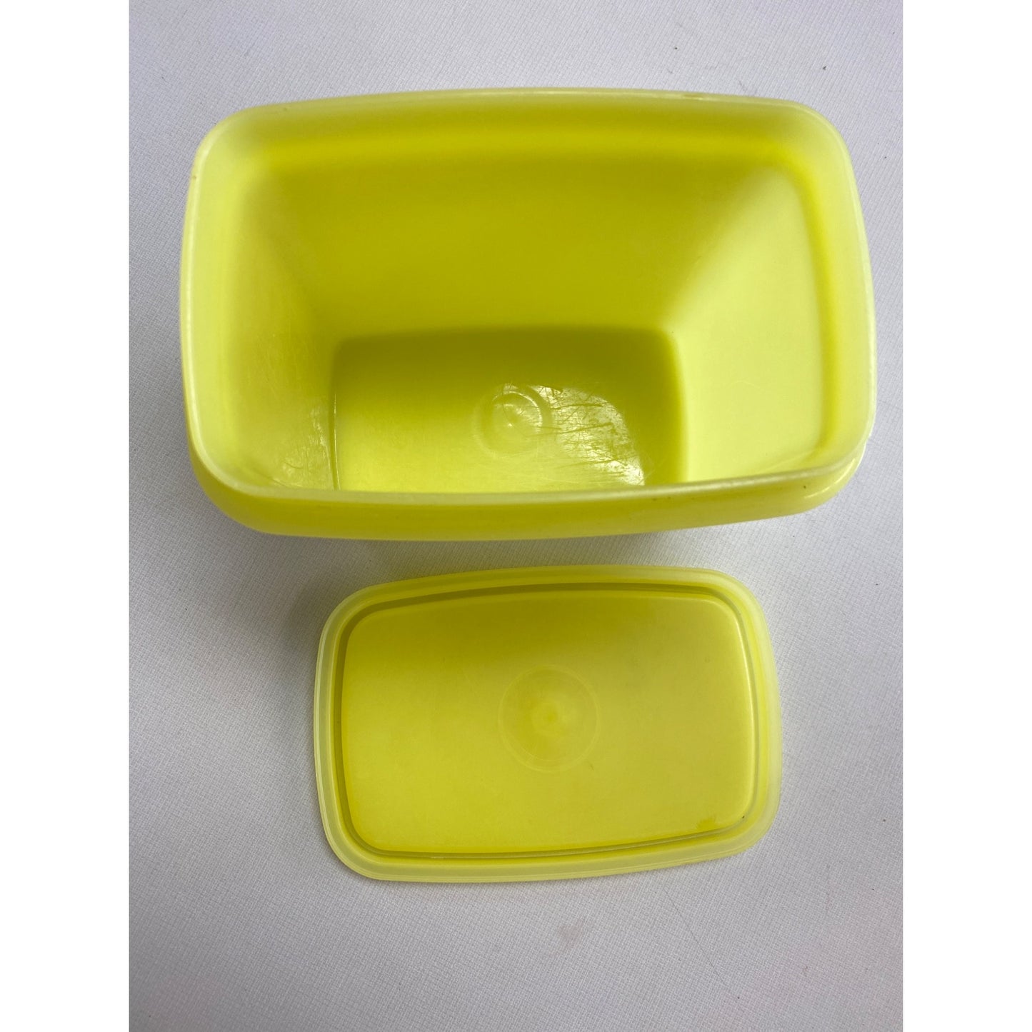 Tupperware Yellow Rectangle Storage Container 1244-3
