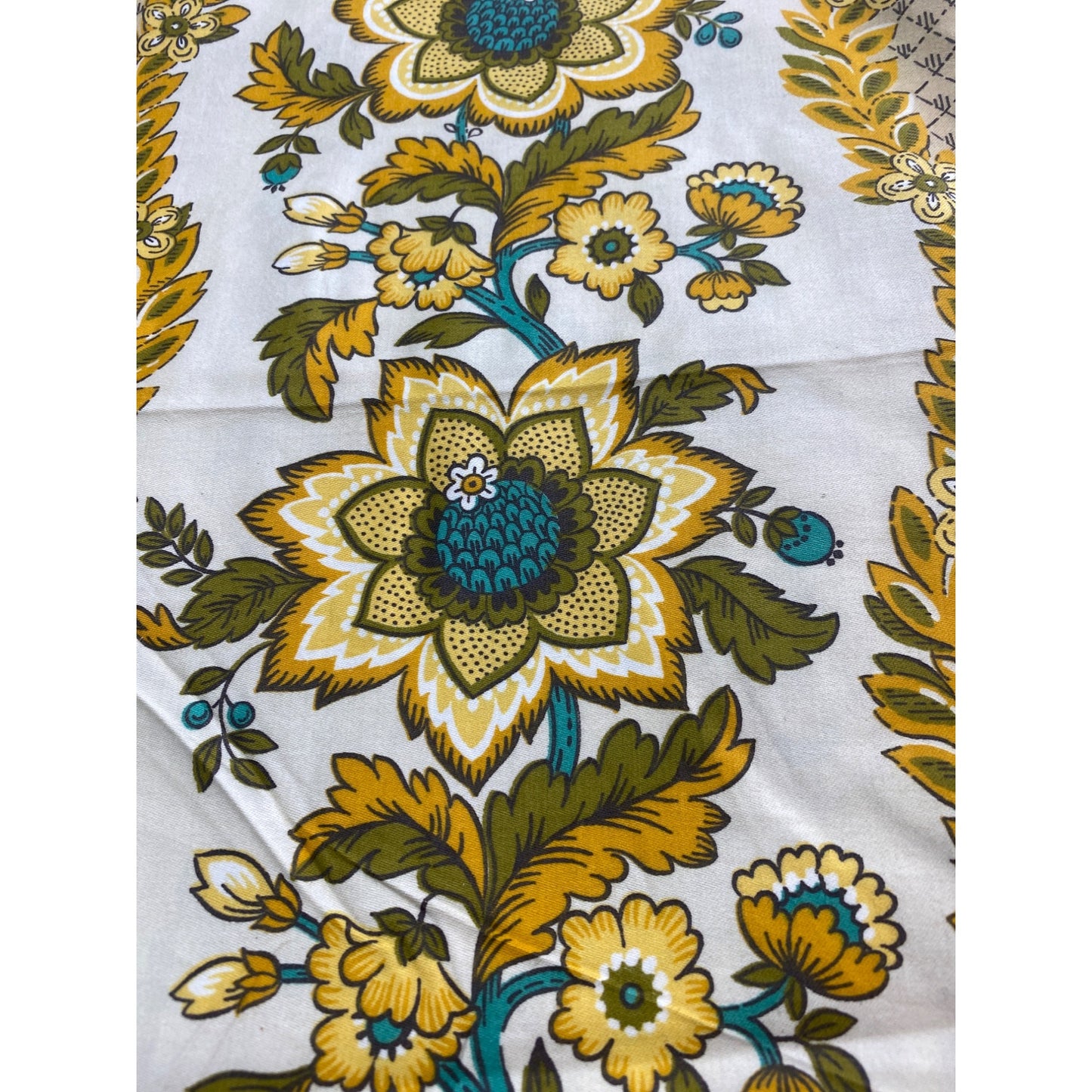 Vintage Waverly Cotton 44" Wide X 156" - 4.33 yds