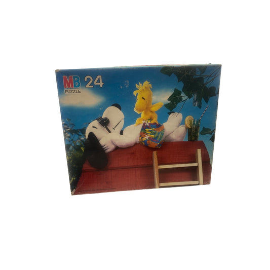 MB Puzzle Snoopy 24-Piece Jigsaw Ages 3 To 7 Featuring Snoopy & Woodstock Vintage