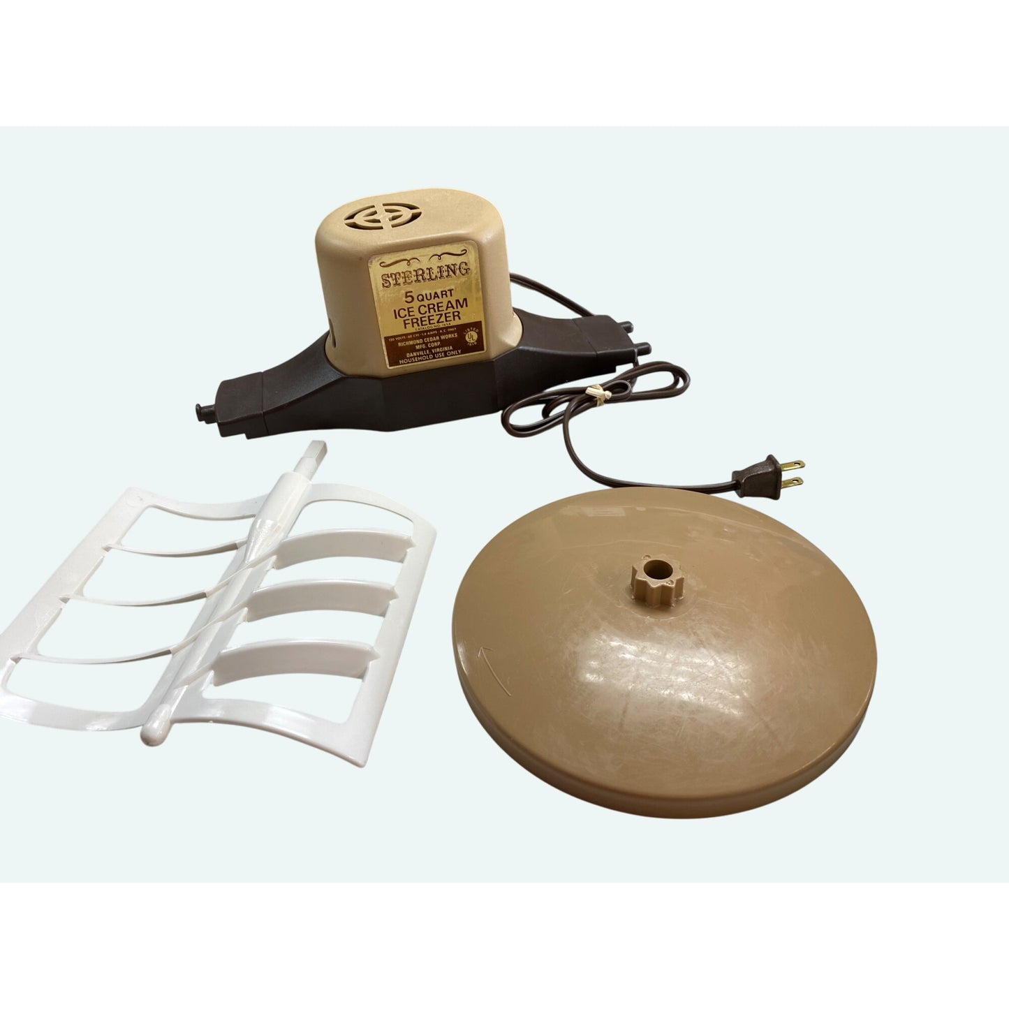 Sterling 5 Quart Ice Cream Freezer