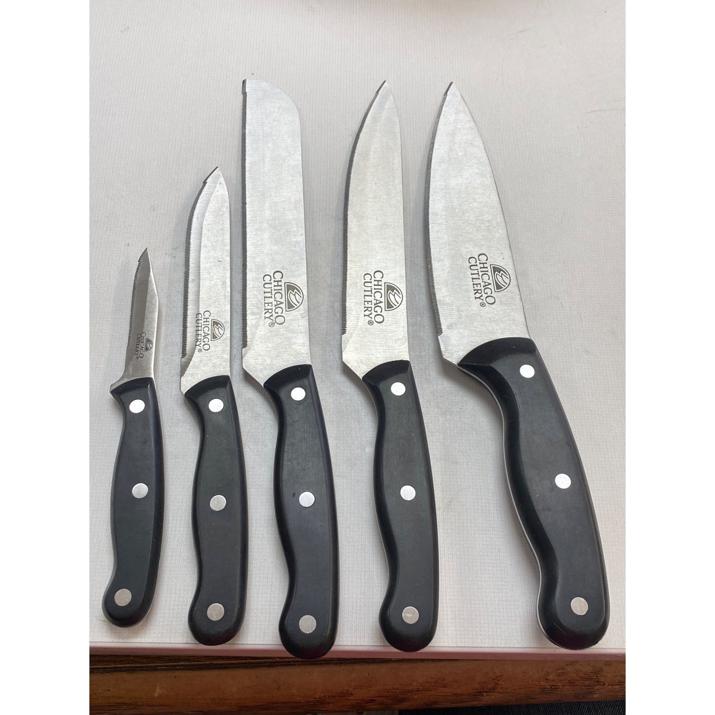 Chicago Cutlery 8-Piece Knife Set With Wood Block