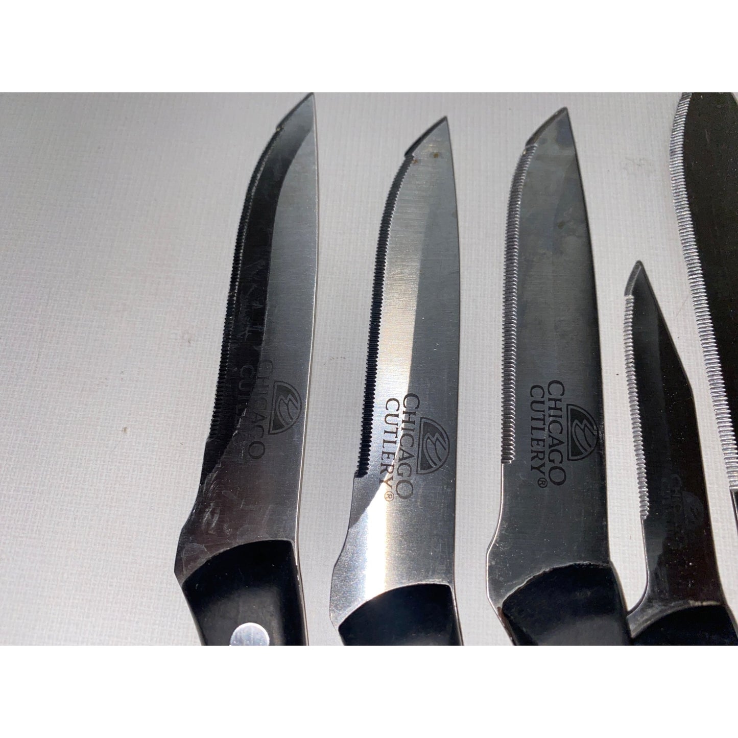 Chicago Cutlery 8-Piece Knife Set With Wood Block