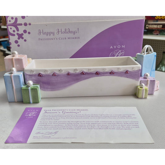 Avon 2004 Holiday Cracker Server Gift Collection Ceramic Centerpiece With Presents Design