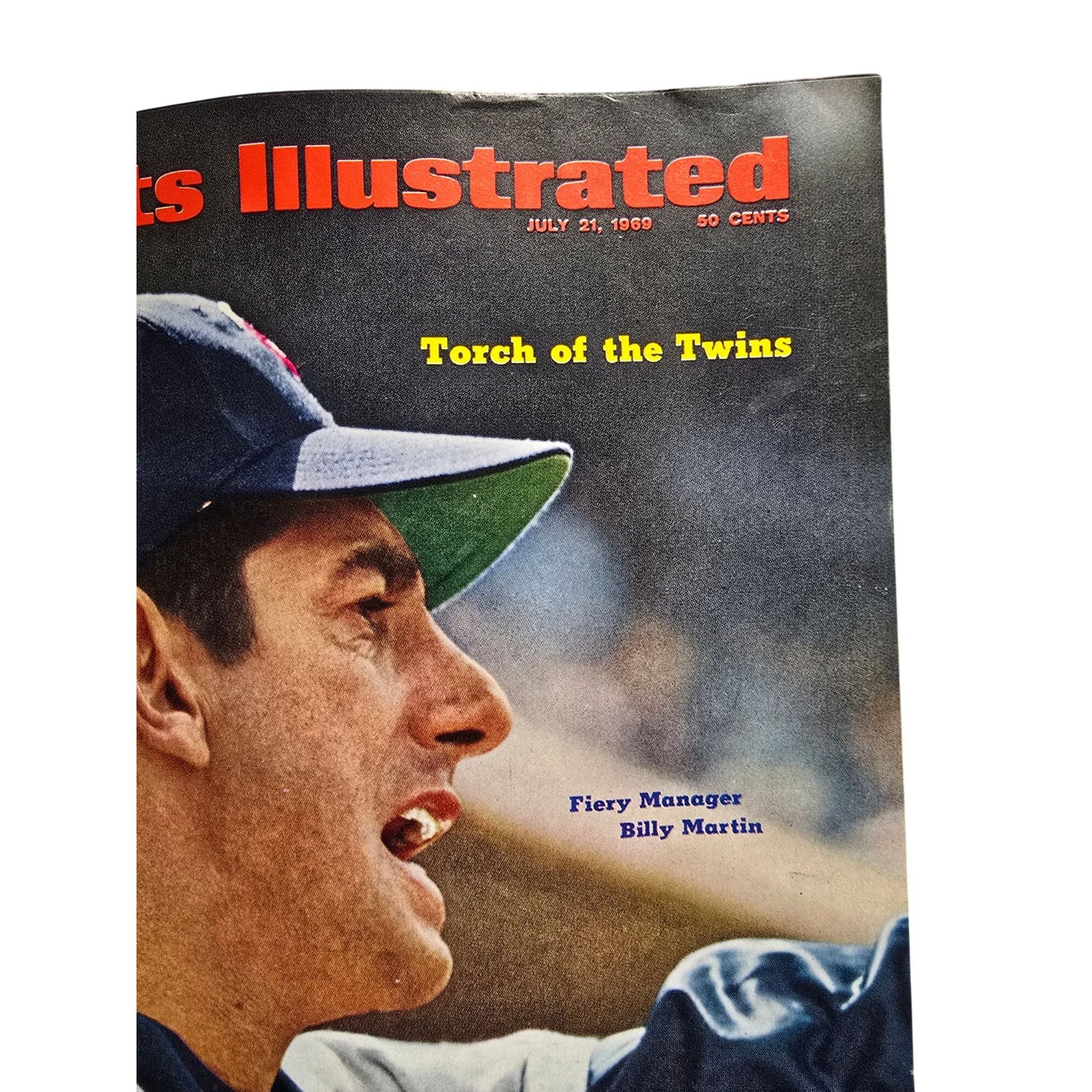 Vintage 1969 Sports Illustrated Magazine Billy Martin Baseball Memorabilia