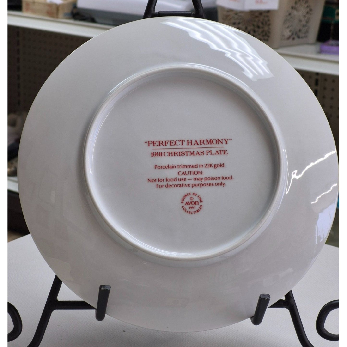 "Perfect Harmony" 1991 Christmas Plate By Avon Porcelain Trimmed In 22K Gold