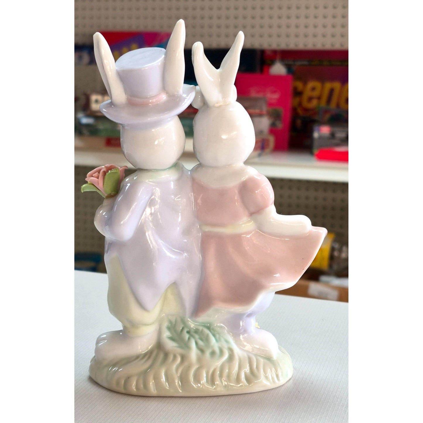 "Home Interiors & Gifts" Easter Finery Bunny Couple Figurine Pastel Ceramic Collectible 2003 Crafted In China