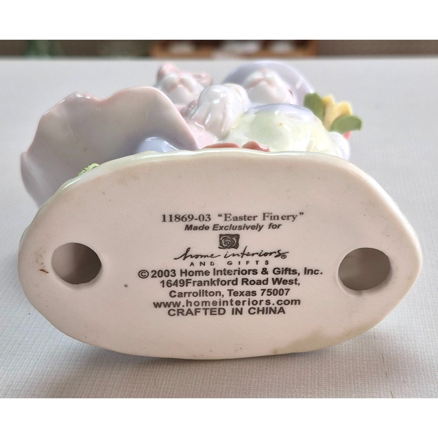 "Home Interiors & Gifts" Easter Finery Bunny Couple Figurine Pastel Ceramic Collectible 2003 Crafted In China