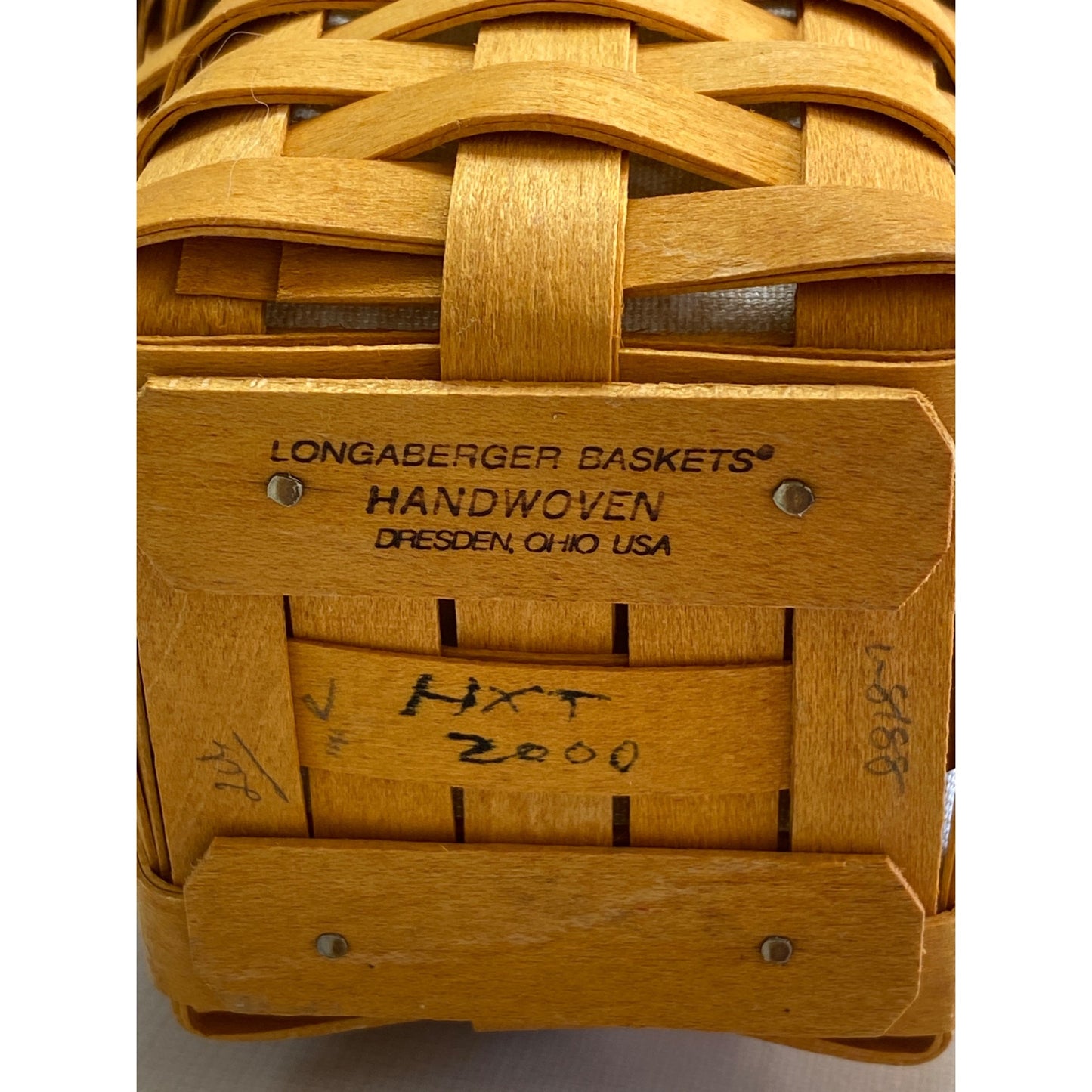 Longaberger 2000 Small Square Basket Leather Handle Fabric Liner Dresden Ohio USA