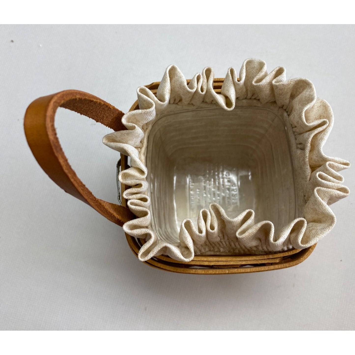 Longaberger 2000 Small Square Basket Leather Handle Fabric Liner Dresden Ohio USA