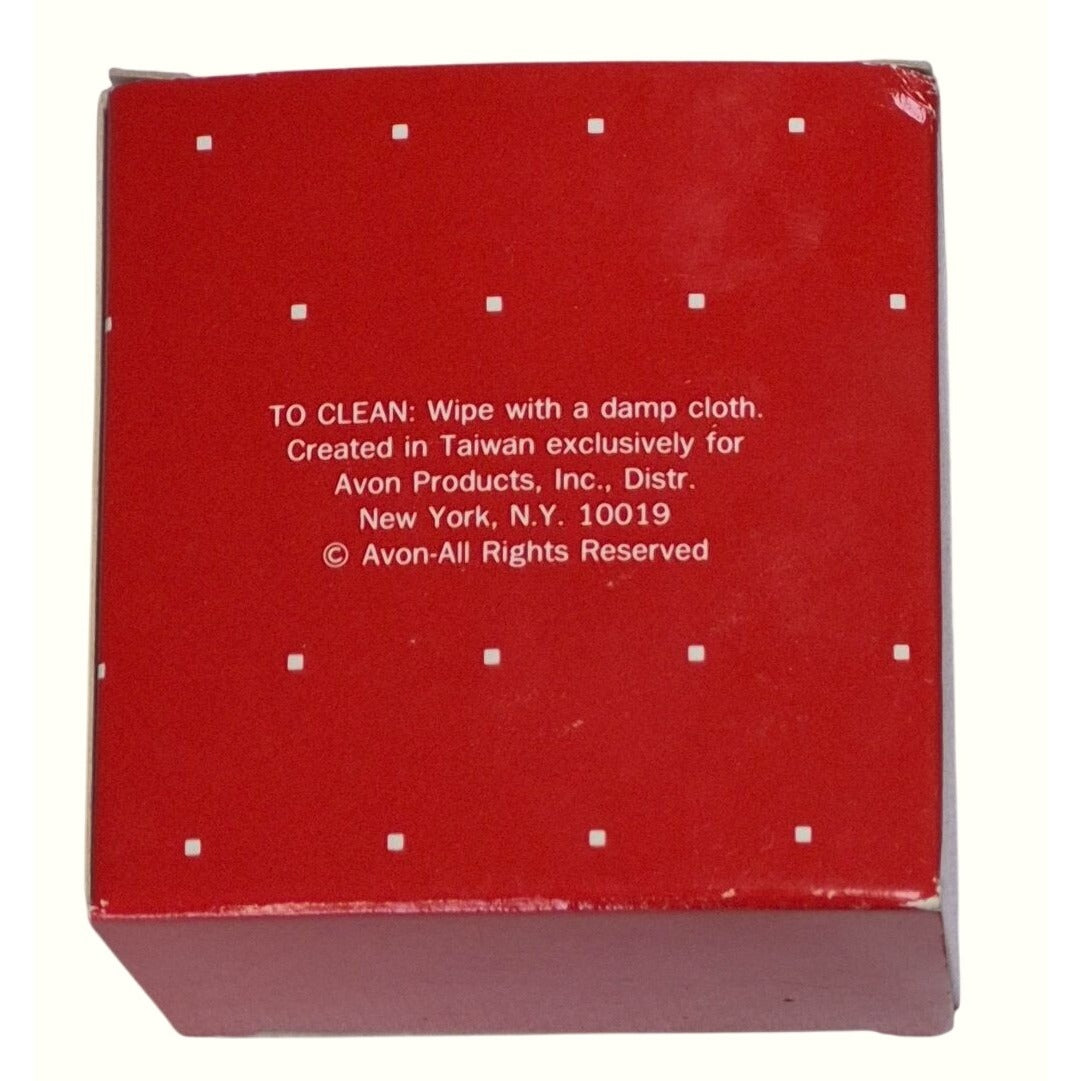 Avon Forest Friends Carolling Trio Mini Figurine The Gift Collection