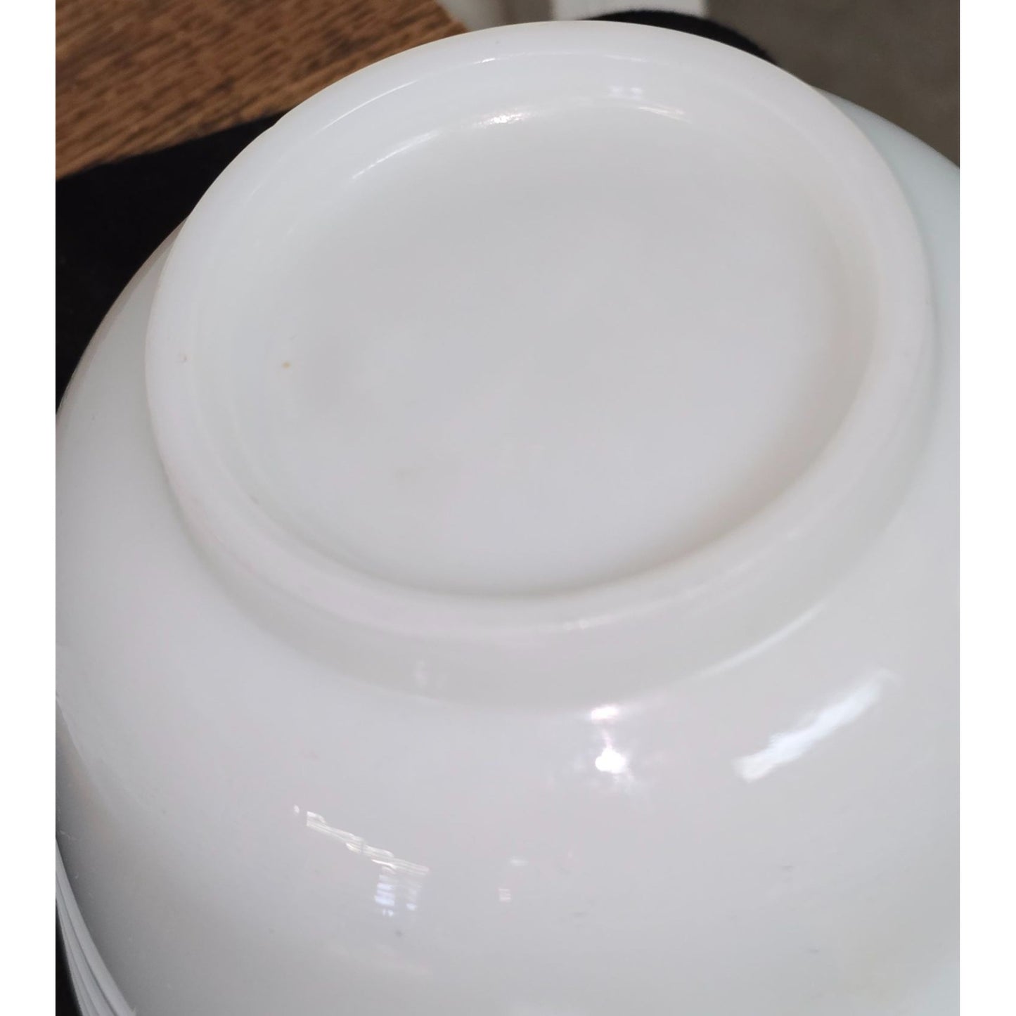 Pyrex Milk Glass Bowl/ Spout