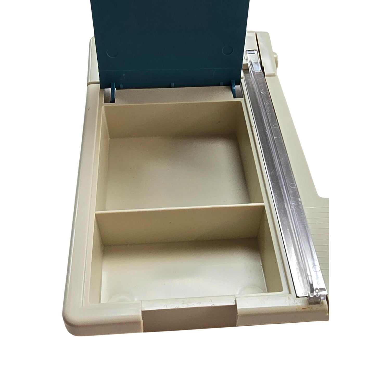 Ingento Personal Trimmer With Storage Trays & Box