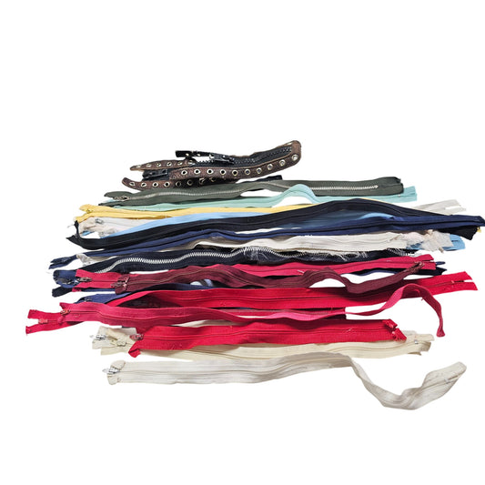 Zippers Lot 30