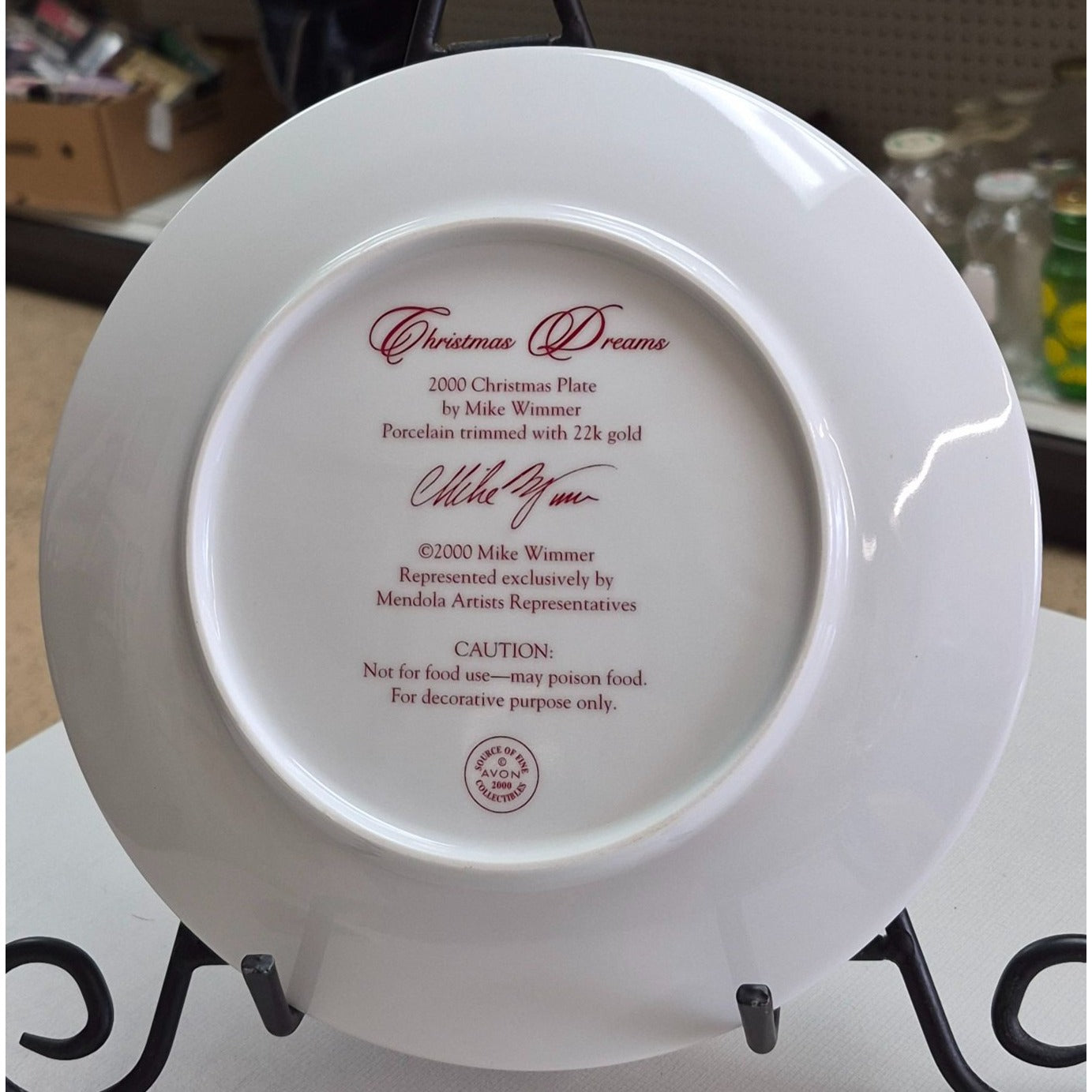 2000 Avon Christmas Dreams Decorative Plate By Mike Wimmer 22K Gold Trim Porcelain Collectible