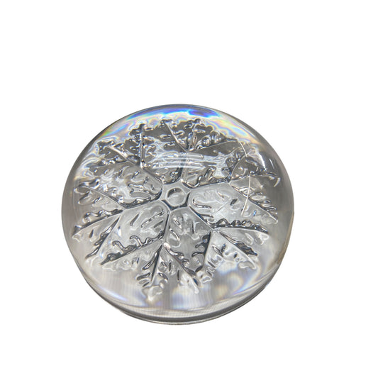 Avon Crystal Snowflake Paperweight Clear Lead Crystal Genuine 24% Bleikristall Round Design Elegant Gift Box Included