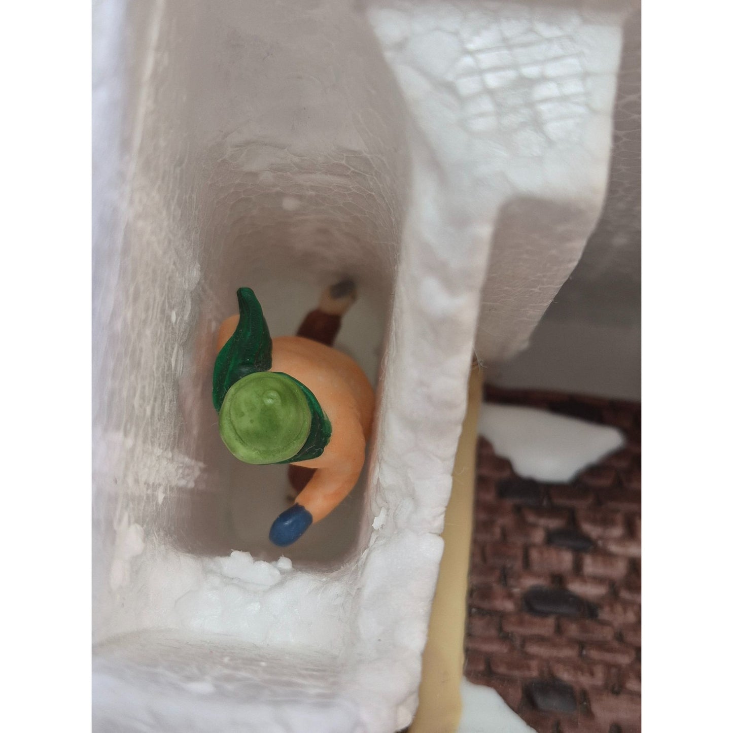 The Heritage Village Collection "Childe Pond And Skaters" Handpainted Porcelain Set Of 4 By Department 56