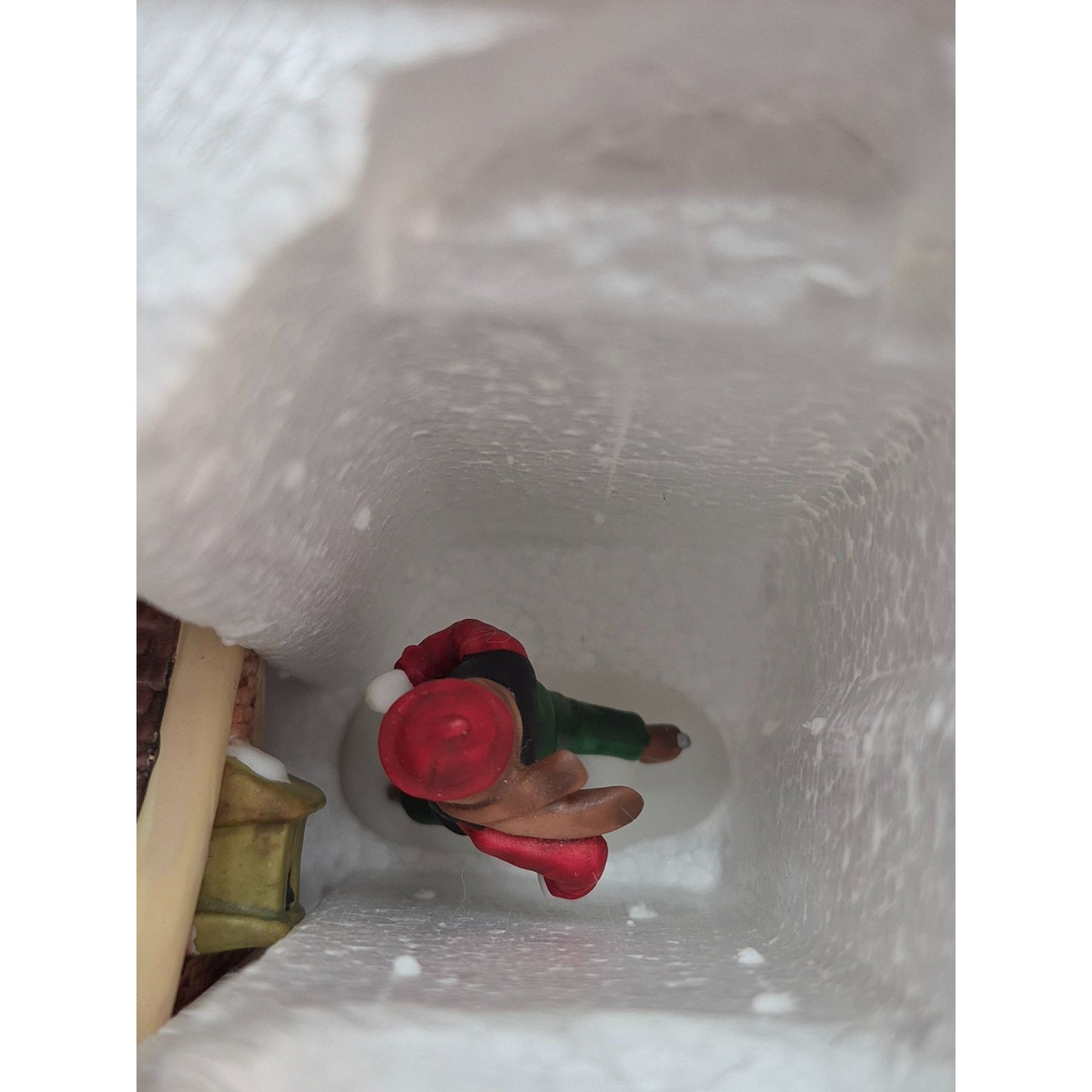 The Heritage Village Collection "Childe Pond And Skaters" Handpainted Porcelain Set Of 4 By Department 56