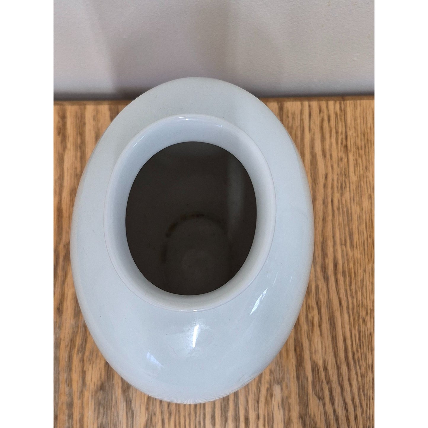 Heinrich Germany White Porcelain Vase