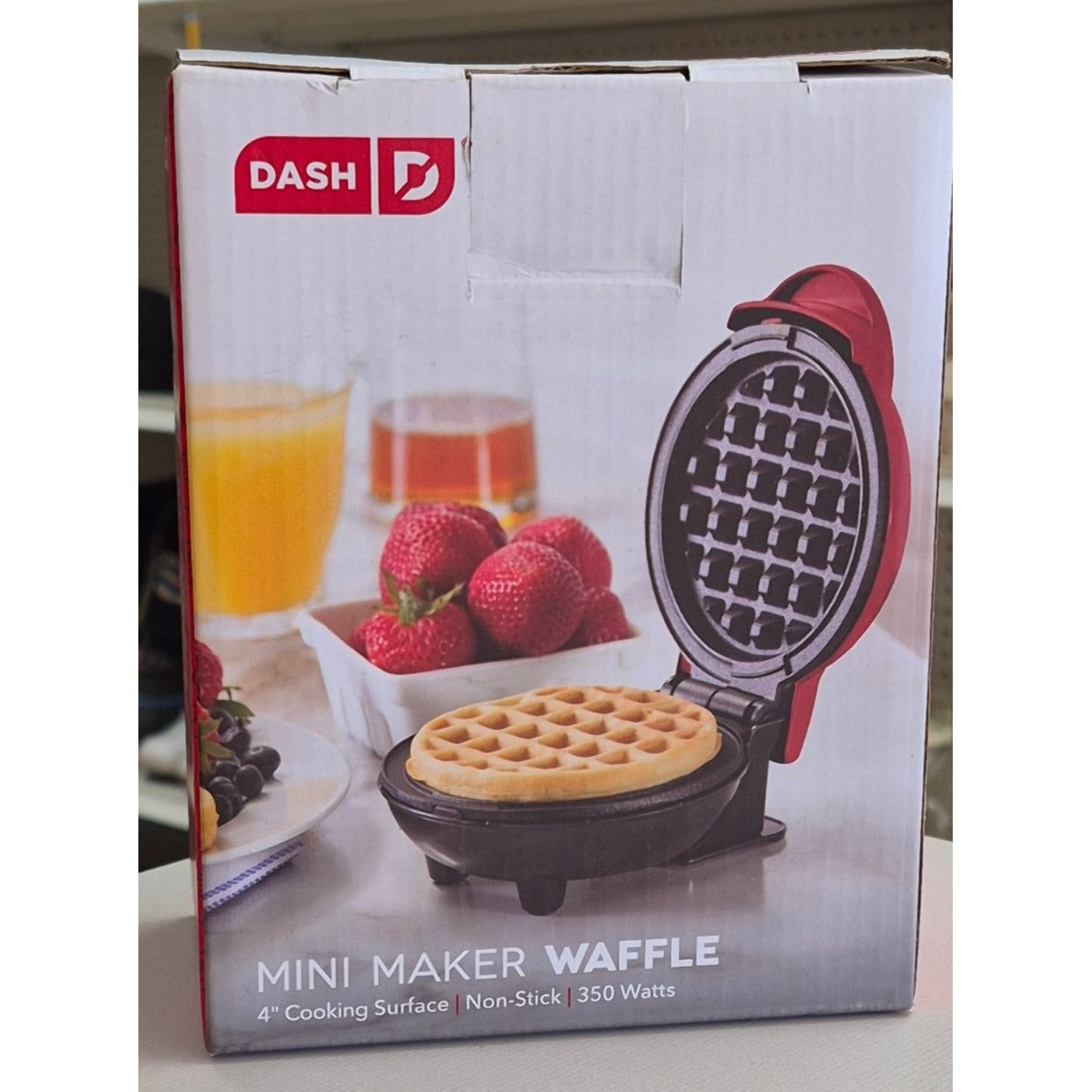 Dash Mini Maker Waffle Iron 4"