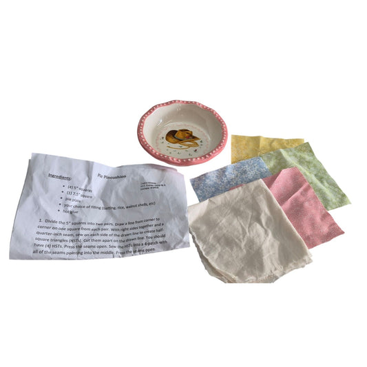 The Pioneer Woman Pie Plate & DIY Pincushion Kit With Instructions & Cotton Fabrics For Crafting