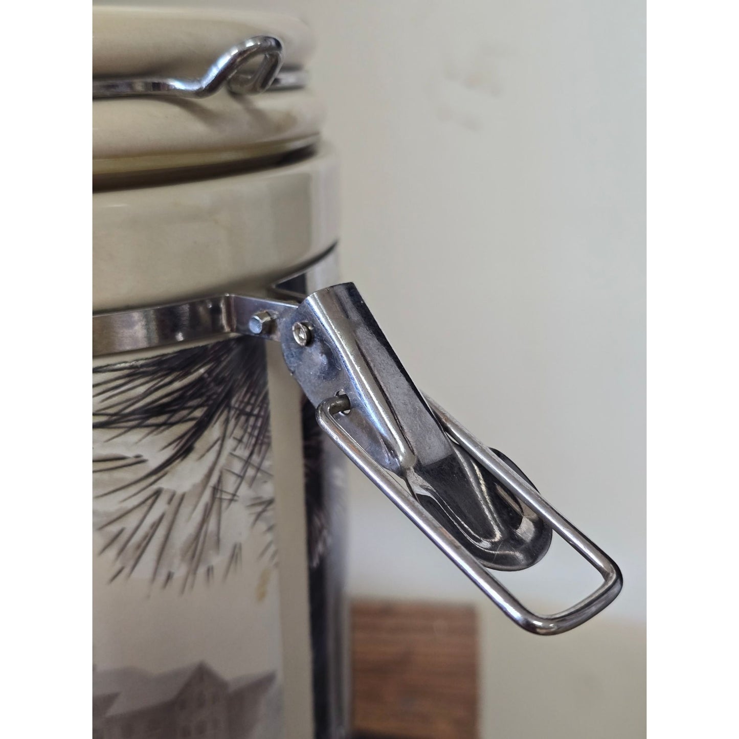 Scarlet Sanctuary Cardinal Ceramic Canister