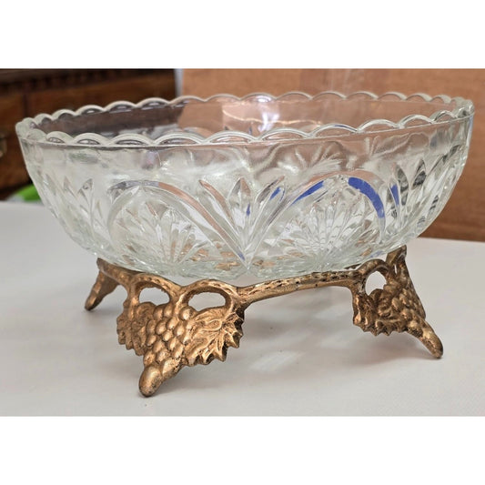 Vintage Grape Leaf Brass Centerpiece Stand with Bowl