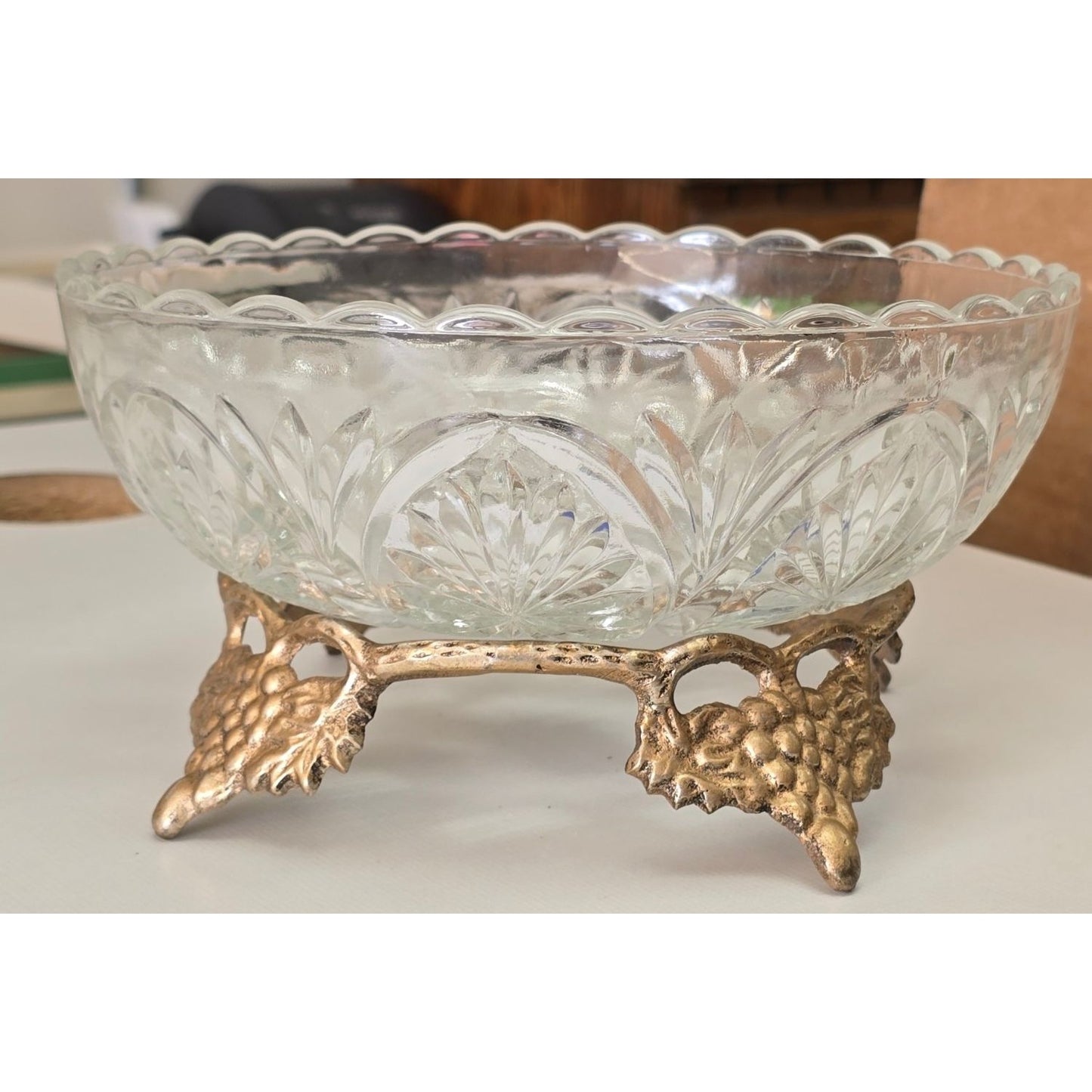 Vintage Grape Leaf Brass Centerpiece Stand with Bowl