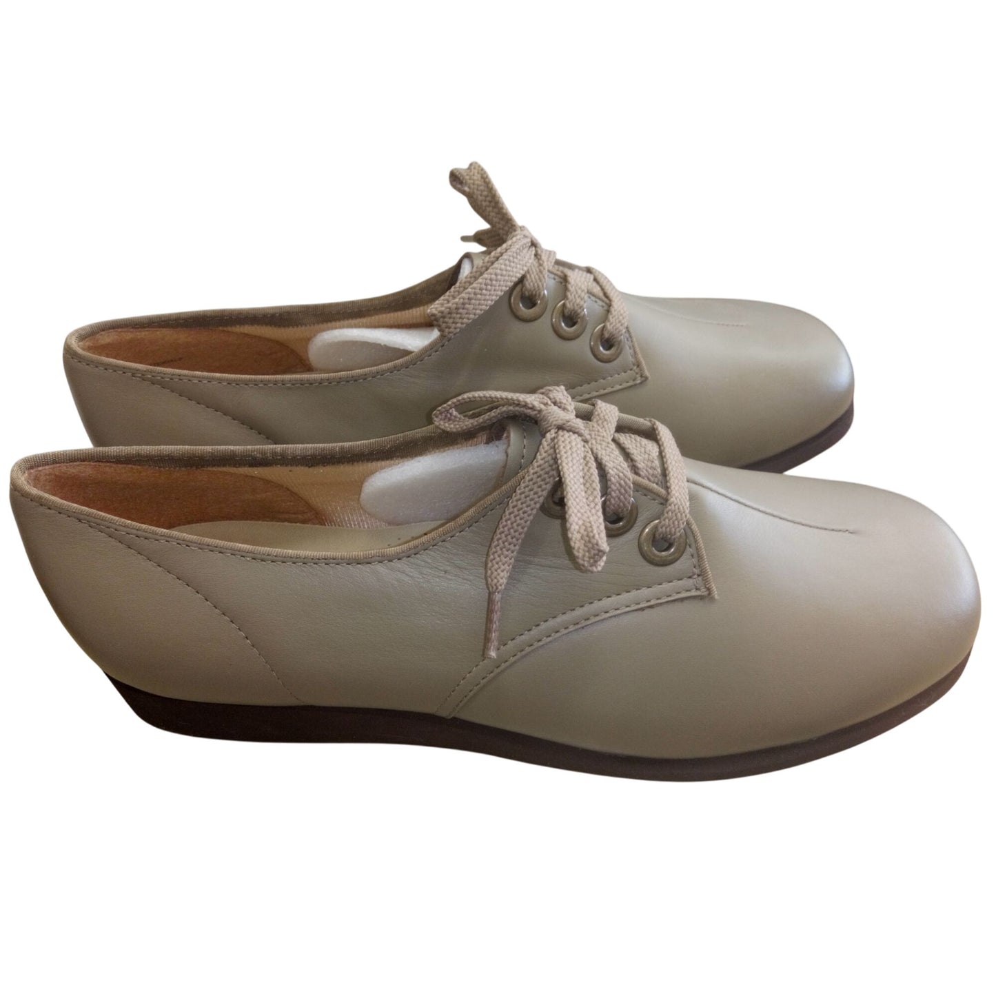 Softspots Beige Lace-Up Comfort Shoes Size 10W