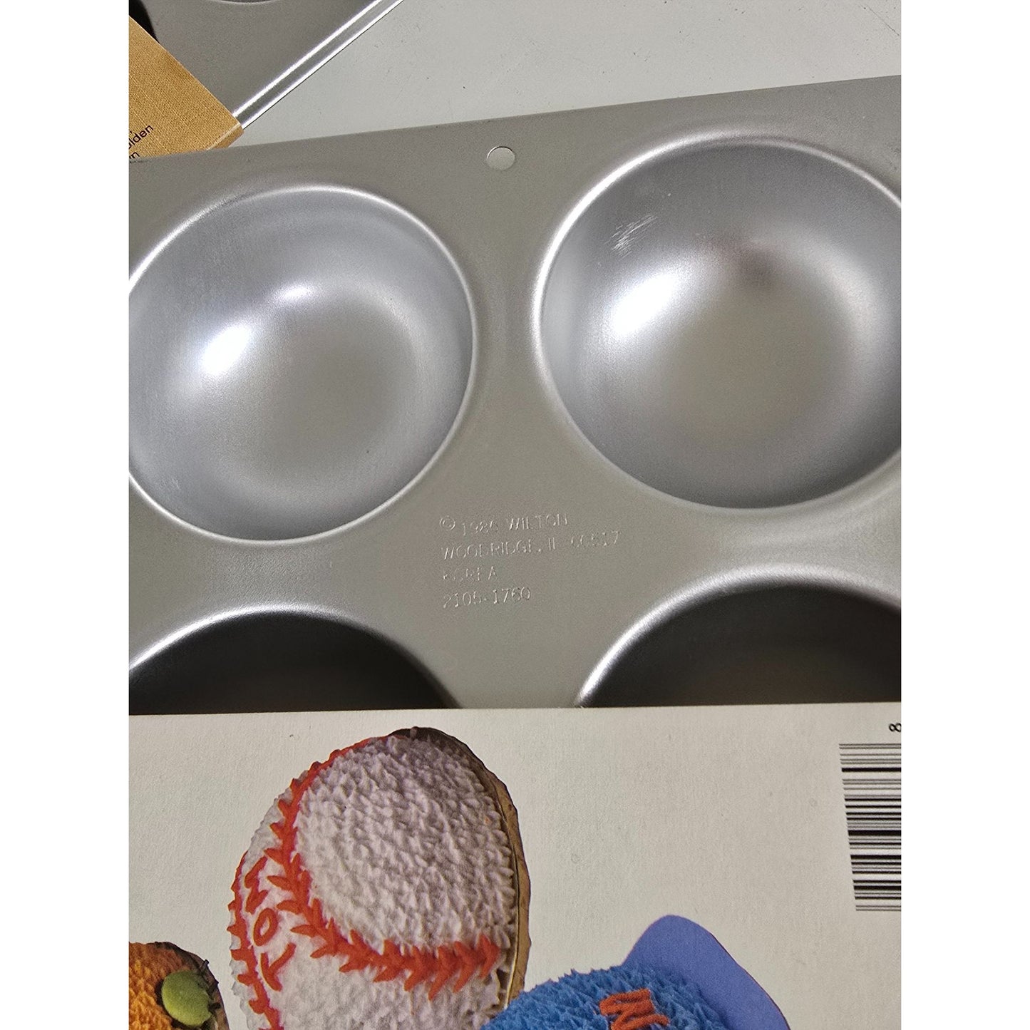 Wilton 1985 Mini Ball Cake Pan 6 Molds 1.5" Deep Aluminum Baking Tool