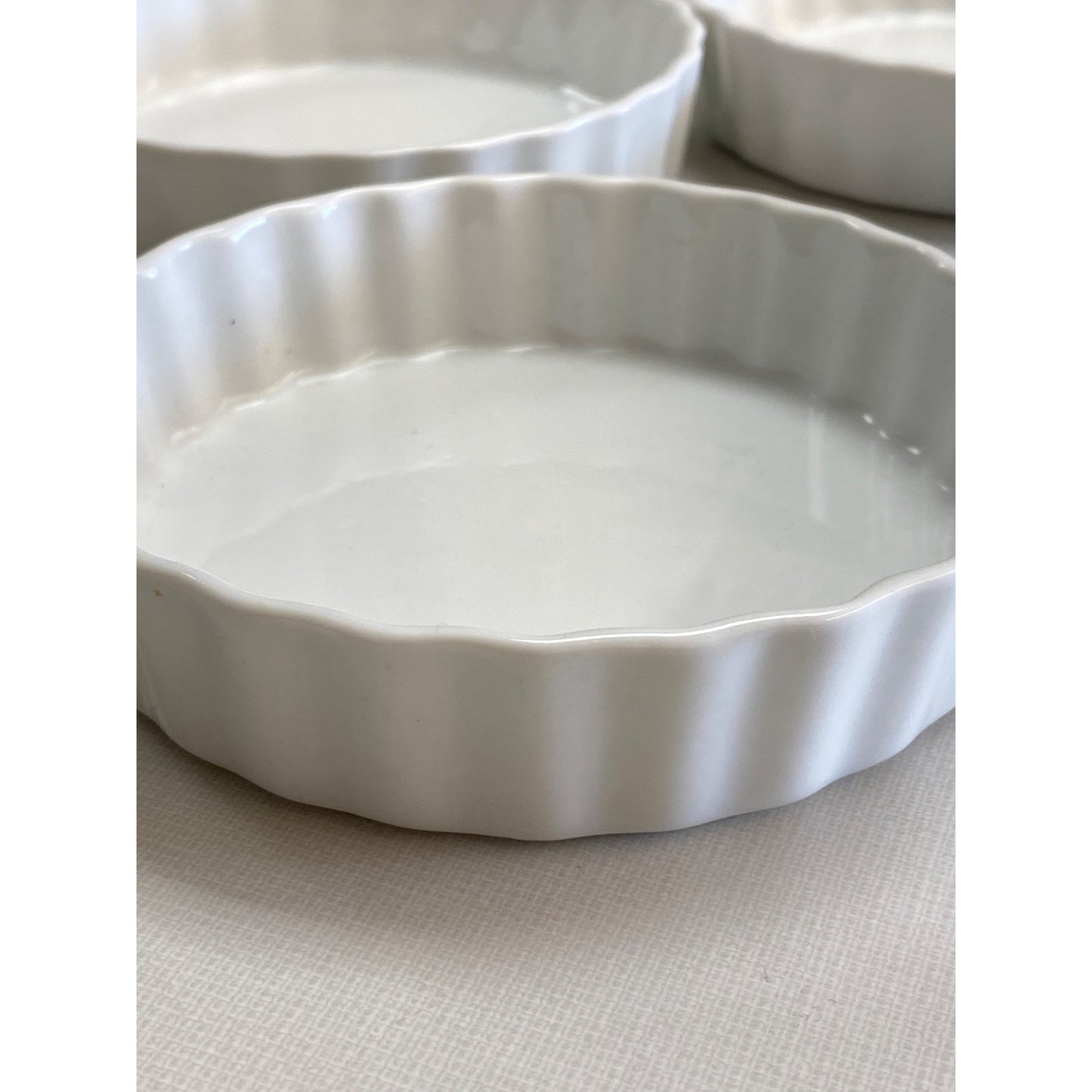 Set Of 4 Cordon Bleu White Fluted Oval Ramekins Microwave & Dishwasher Safe