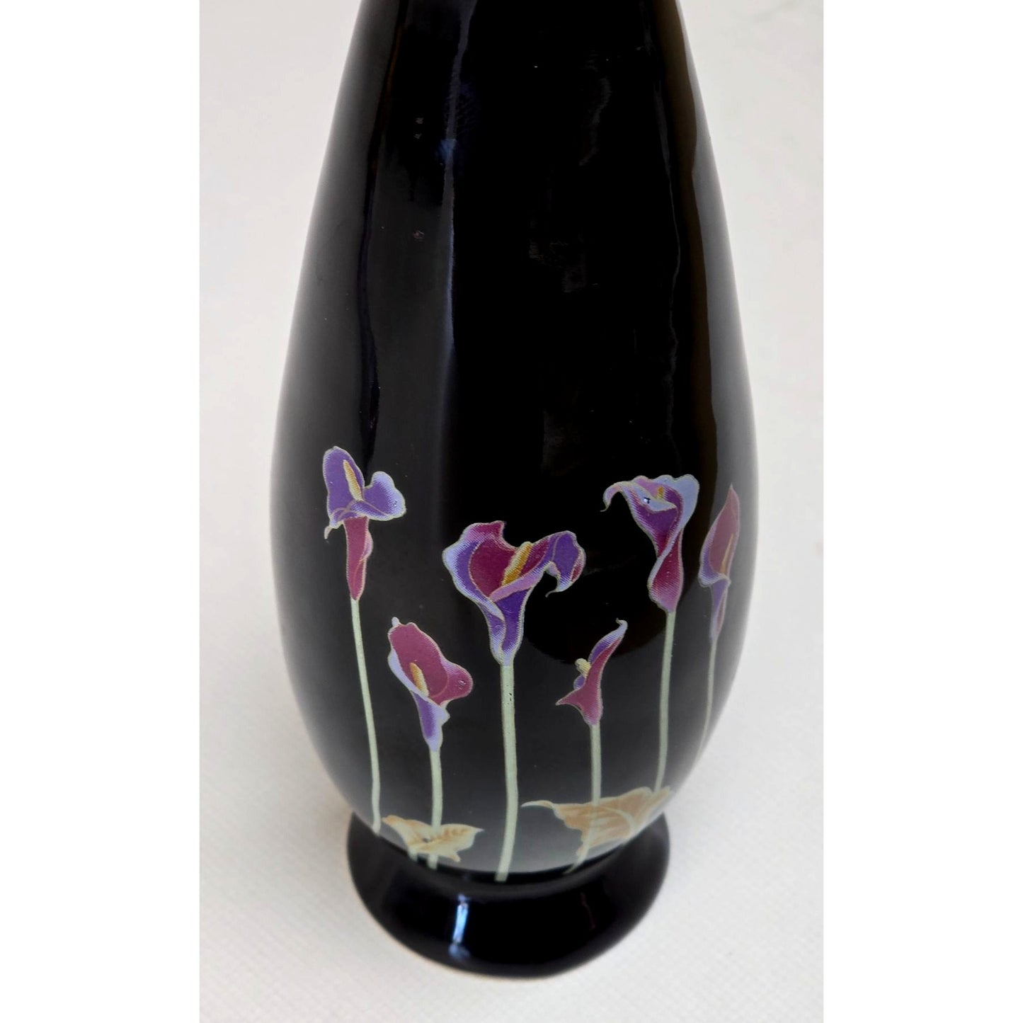 Black Ceramic Vase With Hand-Painted Purple Flower Design - Elegant Home Decor Accent Piece