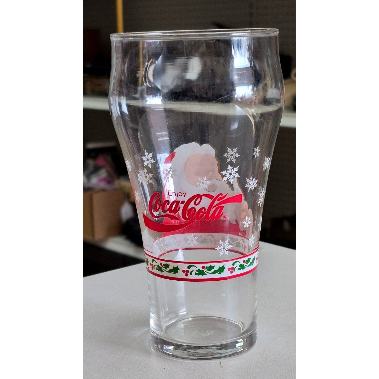Coca-Cola Santa Claus Holiday Glass With Festive Snowflake & Holly Design