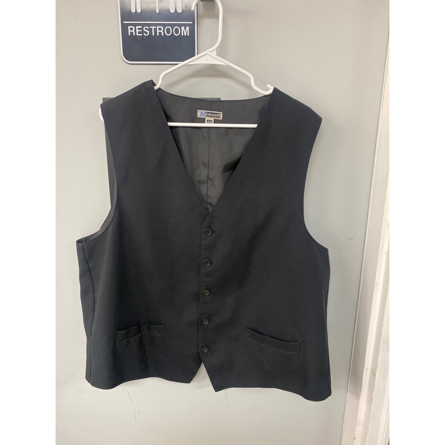 Edwards Mens Black Vest XLR Made In China