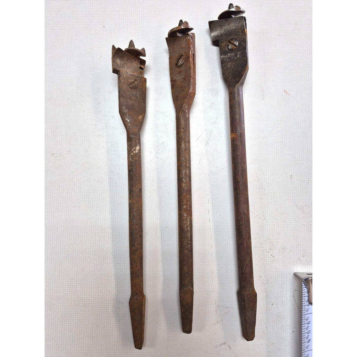 Vintage Adjustable Wood Auger Brace Drill Bits