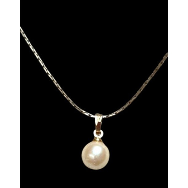 Vintage Gold Tone Chain Necklace Imitation Pearl Pendant Jewelry 18 Inch