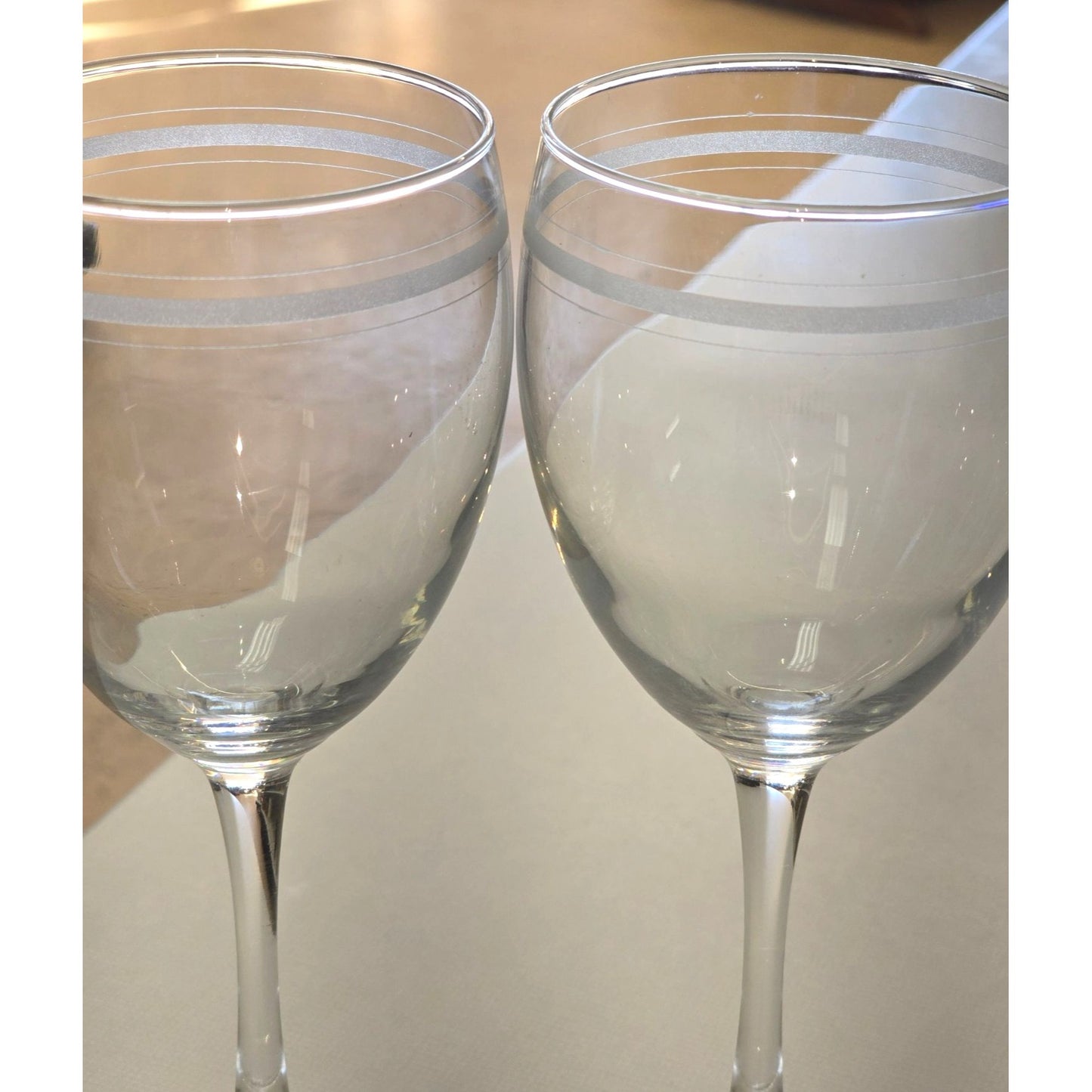 Clear Wine Glasses Set 2 White Stripe