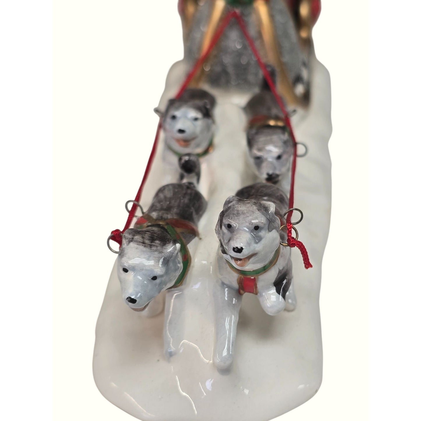 Department 56 Snow Village Carnival King & Queen Accessory