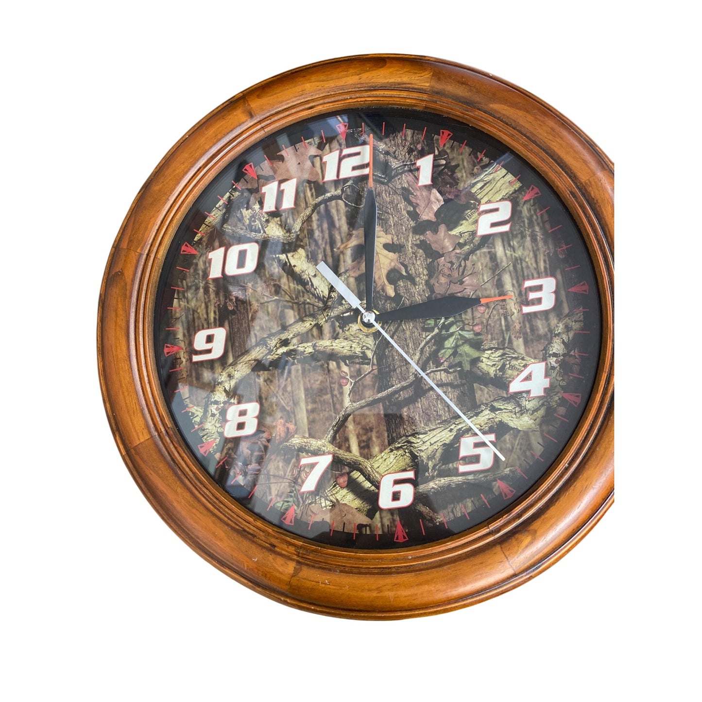 Mossy Oak Wood Round Wall Clock