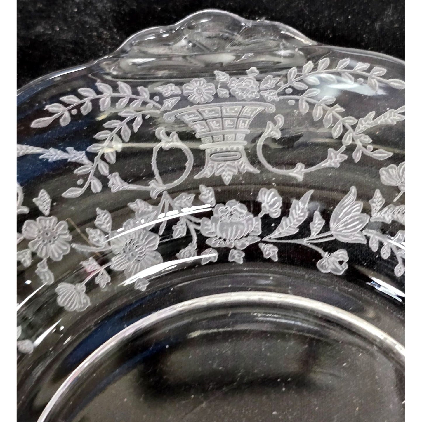 Clear Glass Bon Bon  7"